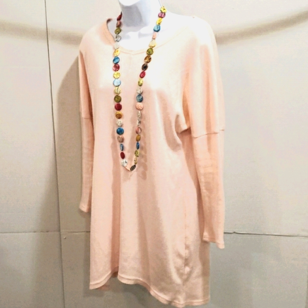 Women's L pink sweater long sleeve medium weight